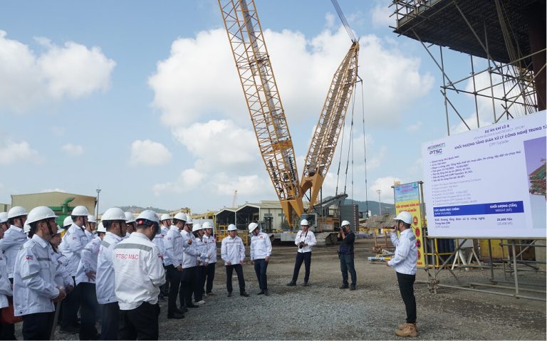 Hội thảo về nội địa hóa chuỗi cung ứng cho các dự án điện hạt nhân tại Việt Nam: Chiến lược tự chủ công